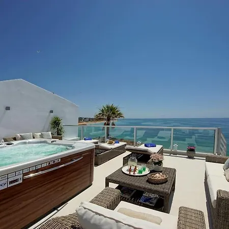 Casa Coelho - Jacuzzi Rooftop- Frente Mar- Chic